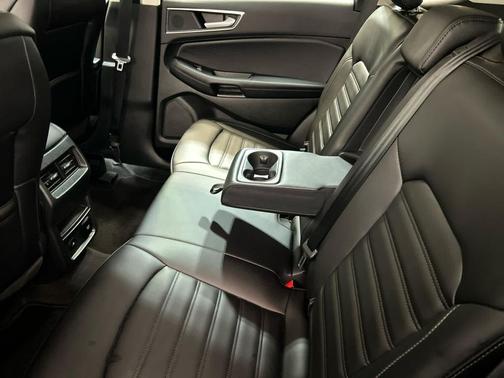 Atlas Blue Metallic 2024 Ford Edge SEL