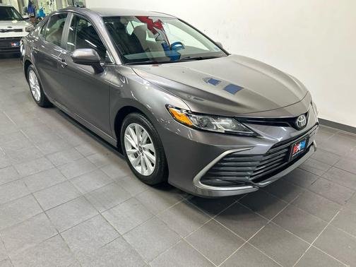 Predawn Gray Mica 2023 Toyota Camry LE
