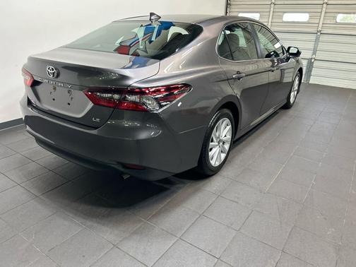 Predawn Gray Mica 2023 Toyota Camry LE