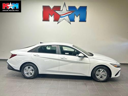 Serenity White 2026 Hyundai ELANTRA SE