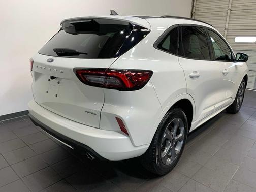 2024 Ford Escape ST-Line Select