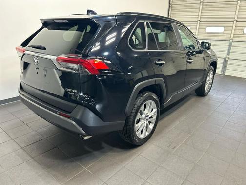 Midnight Black Metallic 2019 Toyota RAV4 Limited