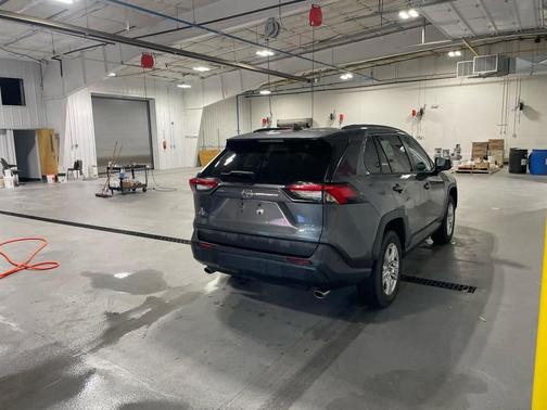 Magnetic Gray Metallic 2021 Toyota RAV4 XLE