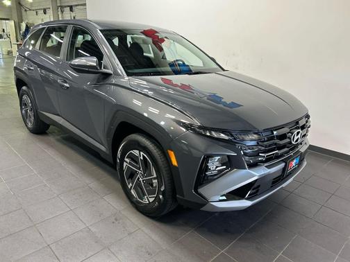 Ecotronic Gray 2026 Hyundai TUCSON Hybrid Blue SE