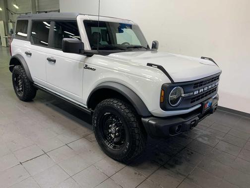 2023 Ford Bronco Black Diamond