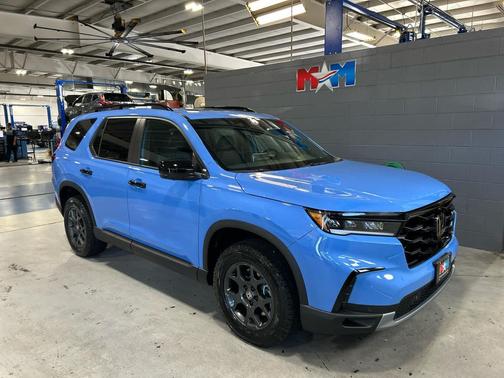 2025 Honda Pilot TrailSport