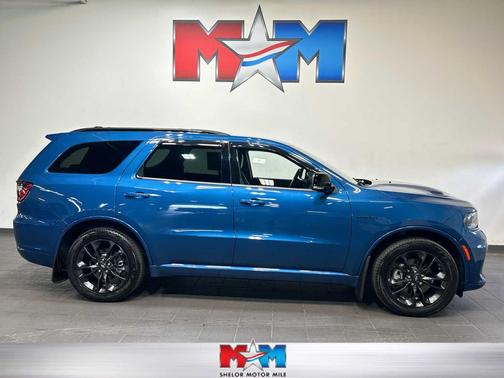 Frostbite Pearlcoat 2023 Dodge Durango R/T Plus AWD