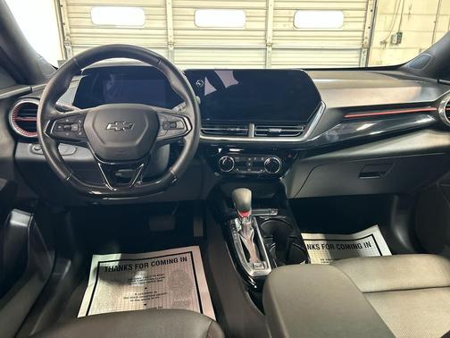 Mosaic Black Metallic 2024 Chevrolet Trax FWD 2RS