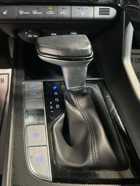 Fluid Metal 2023 Hyundai ELANTRA SEL