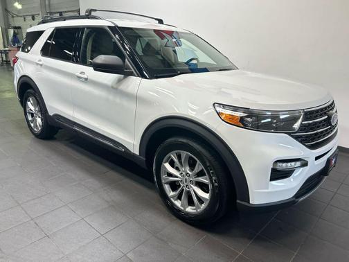 STAR WHITE MET TRI-COAT 2020 Ford Explorer XLT