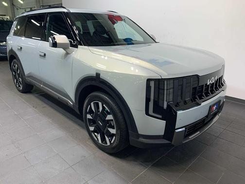 Ivory Silver 2027 Kia Telluride S