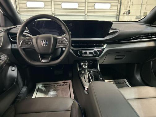 Summit White 2025 Buick Envista Sport Touring FWD