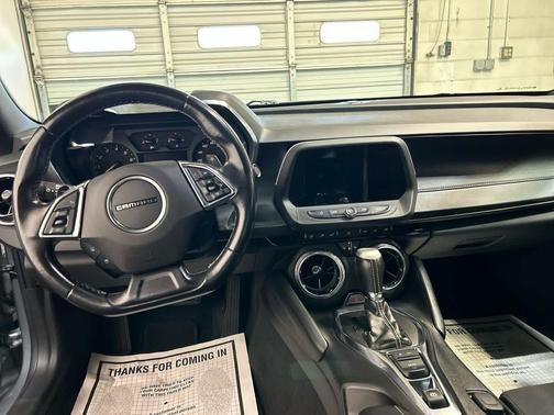 Sharkskin Metallic 2023 Chevrolet Camaro RWD Convertible LT1