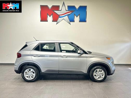 Shimmering Silver 2026 Hyundai VENUE SE