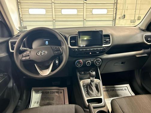 Shimmering Silver 2026 Hyundai VENUE SE