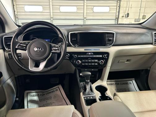 Black Cherry 2022 Kia Sportage EX