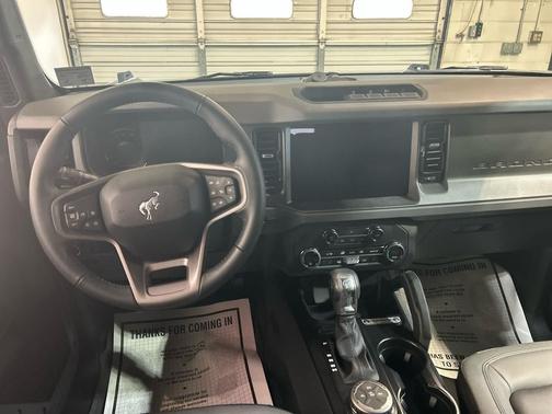 CARBONIZED GRAY METALLIC 2024 Ford Bronco Big Bend