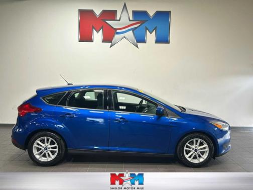 LIGHTNING BLUE 2018 Ford Focus SE