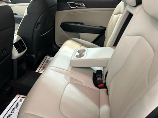 Gravity Gray 2026 Kia Sportage Hybrid EX