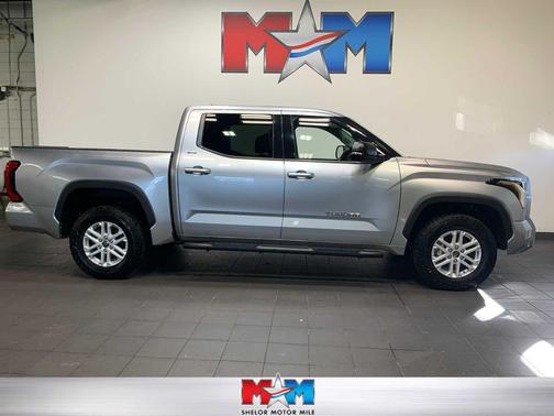 2023 Toyota Tundra SR5