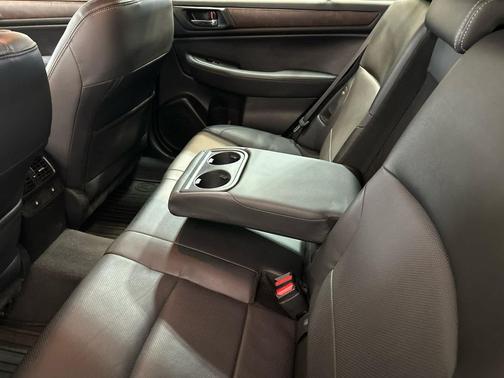 Venetian Red Pearl 2016 Subaru Outback 2.5i Limited