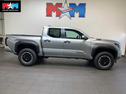 2025 Toyota Tacoma Hybrid TRD Off Road