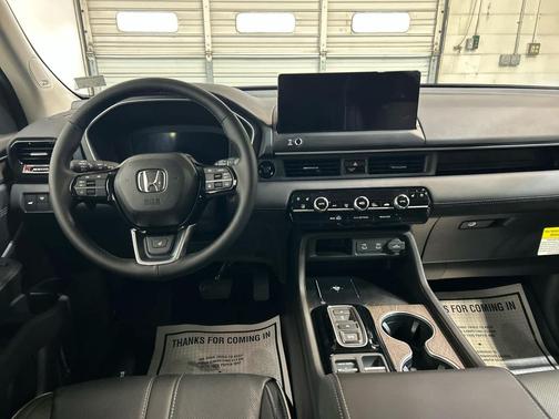 Sonic Gray Pearl 2026 Honda Pilot Elite
