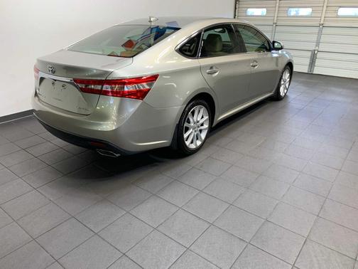 2013 Toyota Avalon Limited