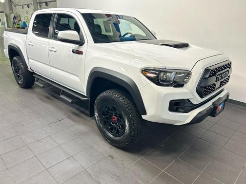 Super White 2019 Toyota Tacoma TRD Pro