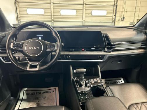 Wolf Gray 2023 Kia Sportage X-Line