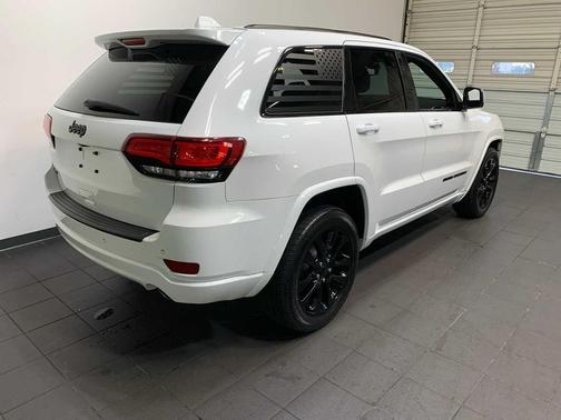 2019 Jeep Grand Cherokee Altitude