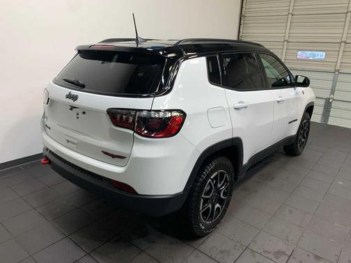 2026 Jeep Compass Trailhawk