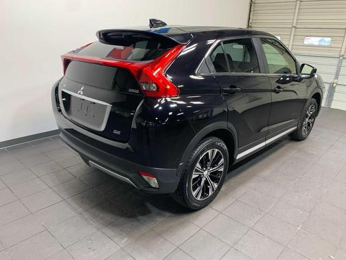 2020 Mitsubishi Eclipse Cross SE