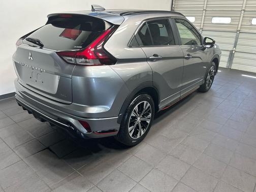 Mercury Gray Metallic 2022 Mitsubishi Eclipse Cross SEL