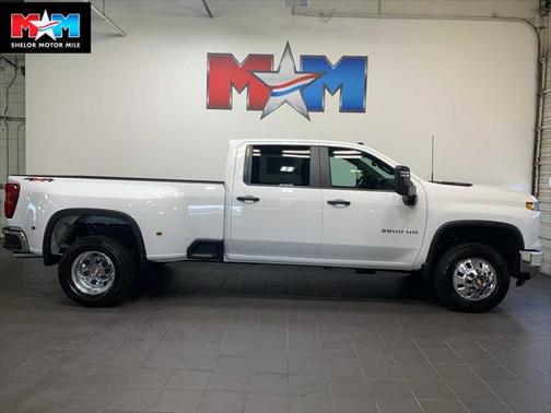 2025 Chevrolet Silverado 3500 WT