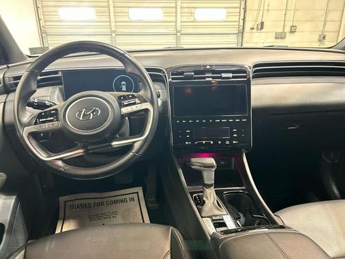 Shimmering Silver 2024 Hyundai TUCSON XRT