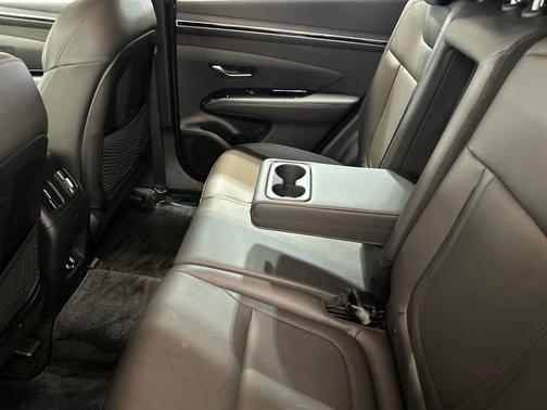 Shimmering Silver 2024 Hyundai TUCSON XRT