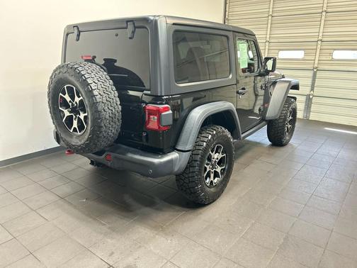Black Clearcoat 2018 Jeep Wrangler Rubicon