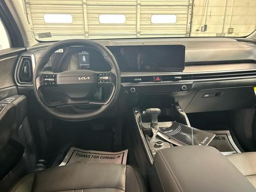 Wolf Gray 2026 Kia Sorento EX