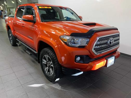 2017 Toyota Tacoma TRD Sport
