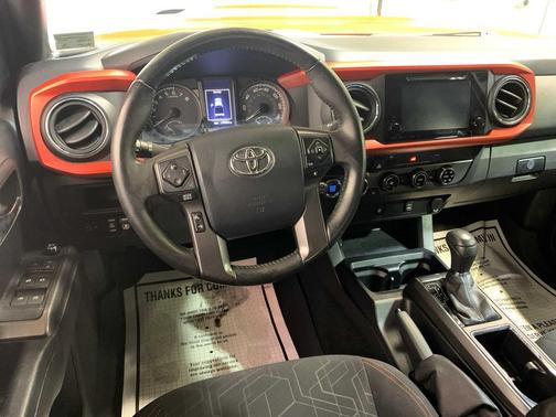 2017 Toyota Tacoma TRD Sport