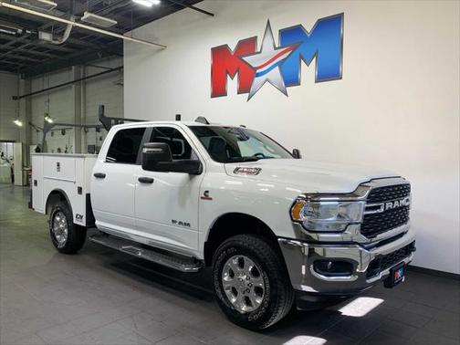 2024 RAM 2500 Big Horn Crew Cab 4x4 6'4' Box