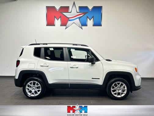 Alpine White Clearcoat 2022 Jeep Renegade Latitude