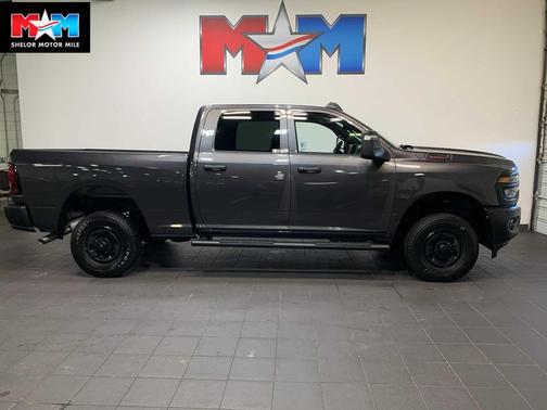 2026 RAM 2500 Tradesman Crew Cab 4x4 6'4' Box