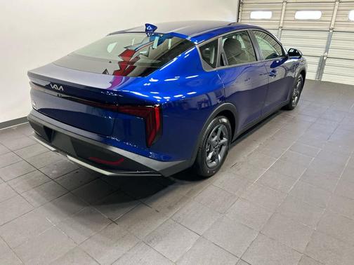 Deep Sea Blue 2026 Kia K4 LXS