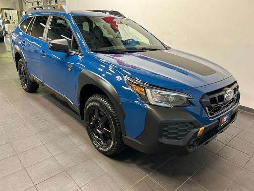 Geyser Blue 2025 Subaru Outback Wilderness