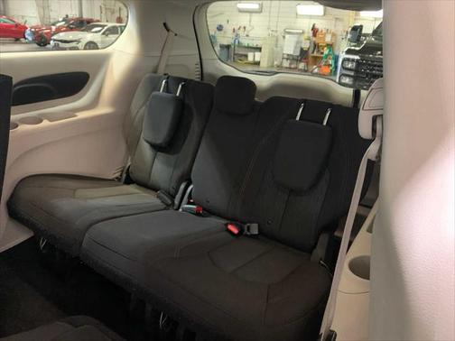 2020 Chrysler Pacifica Hybrid Touring L