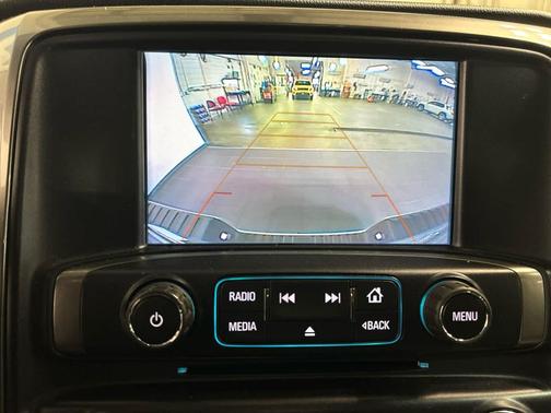 Silver Ice Metallic 2019 Chevrolet Silverado 1500 2LT