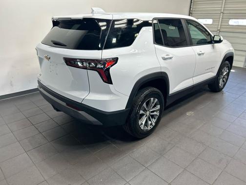 Summit White 2026 Chevrolet Equinox 1LT