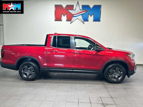 Radiant Red Metallic II 2026 Honda Ridgeline TrailSport